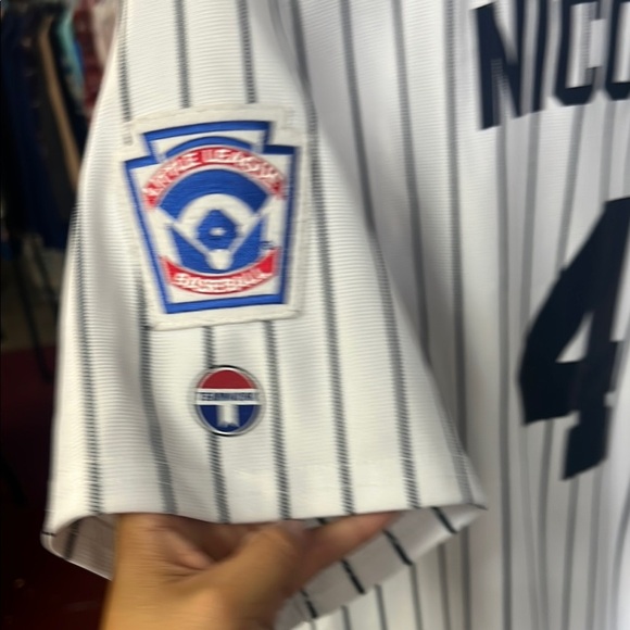 Men small 34-36 White and Blue Striped Shirt - Picture 3 of 4